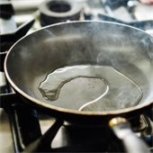 frying pan with oil
