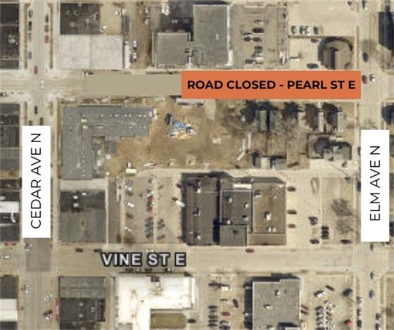 Road closure on Pearl Street E between Cedar Ave N and Elm Ave N