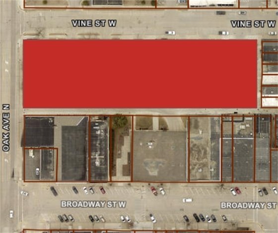 Aerial Map showing closed parking lot at corner of Vine Street and Oak Ave