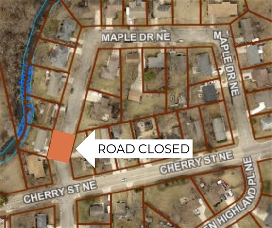 Map showing closure on Maple Drive at 506 Maple Drive
